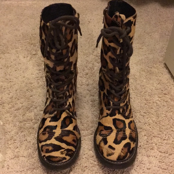 donald j pliner combat boots